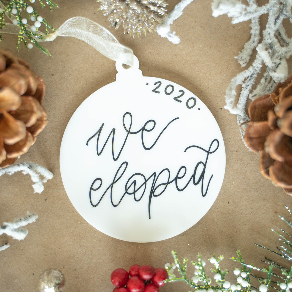 Truly Elegant White Christmas Decorations — Artsycupcake