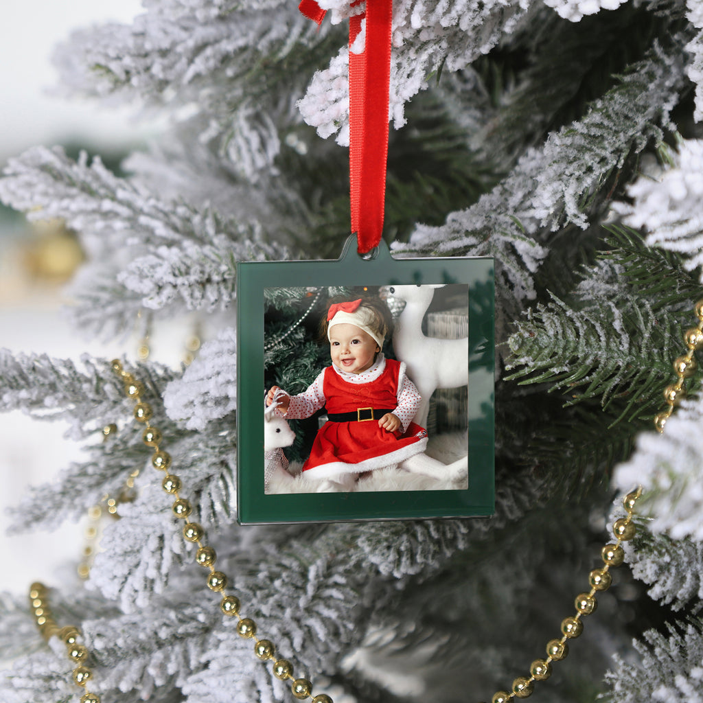 8Pcs 2.5 x 2.5 inch Christmas Acrylic Green Photo Frame Ornaments for Display Picture