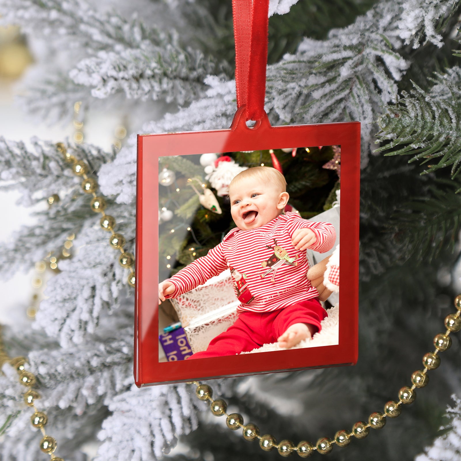 UNIQOOO 6Pcs 3.2 x 3.2 inch Christmas Acrylic Red Photo Frame Ornaments for Display Picture