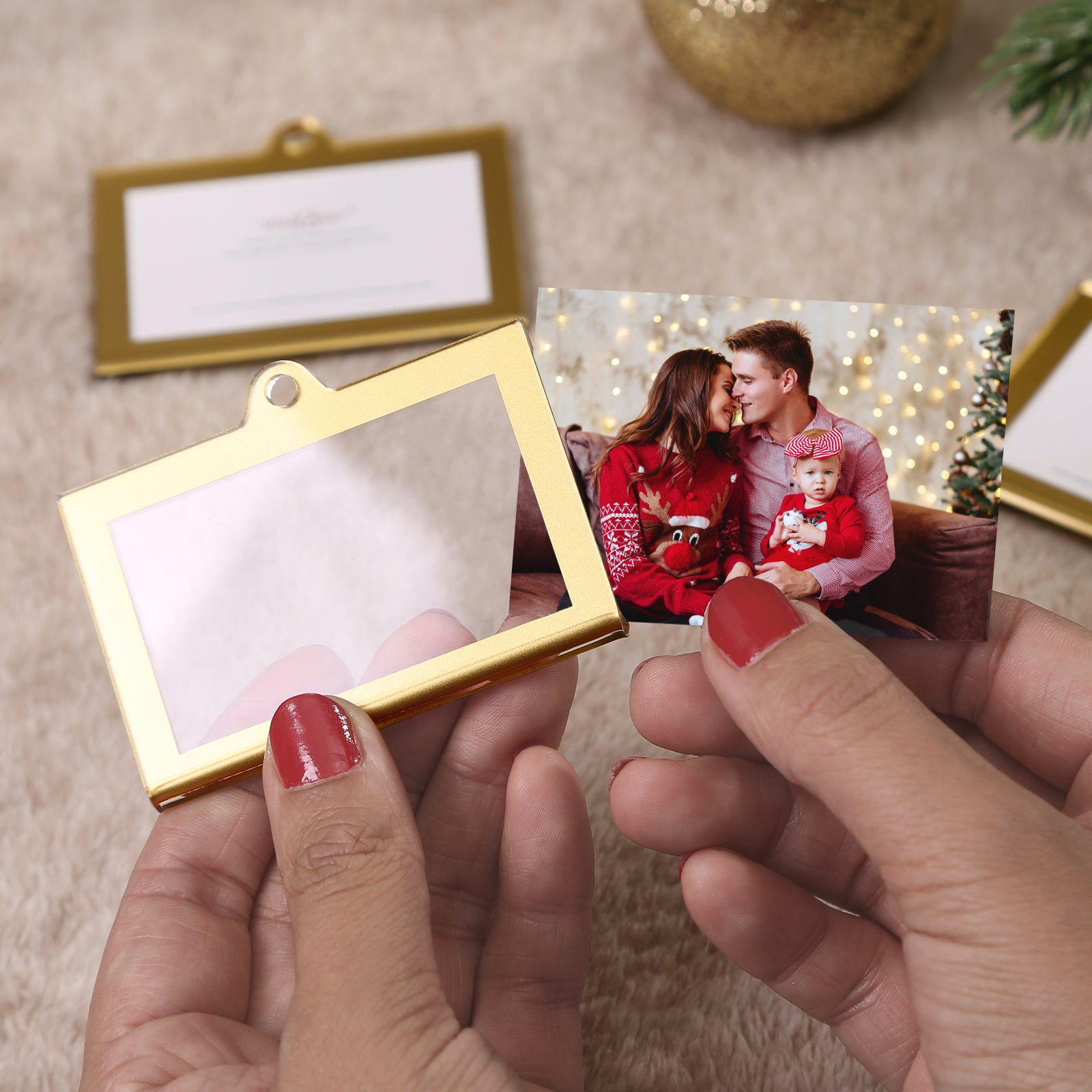 Christmas Photo Acrylic Ornament Frames, 3x2 Inches,8 Pack Gold Frames for Picture,Double-Sided Picture Frames