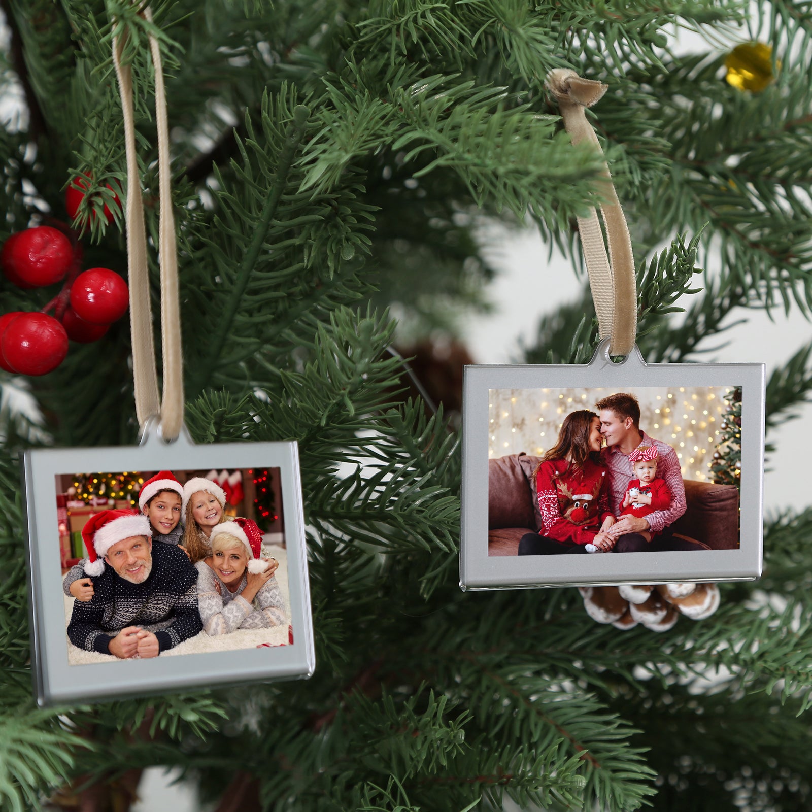 Christmas Photo Acrylic Ornament Frames, 3x2 Inches,8 Pack Silver Frames for Picture,Double-Sided Picture Frames