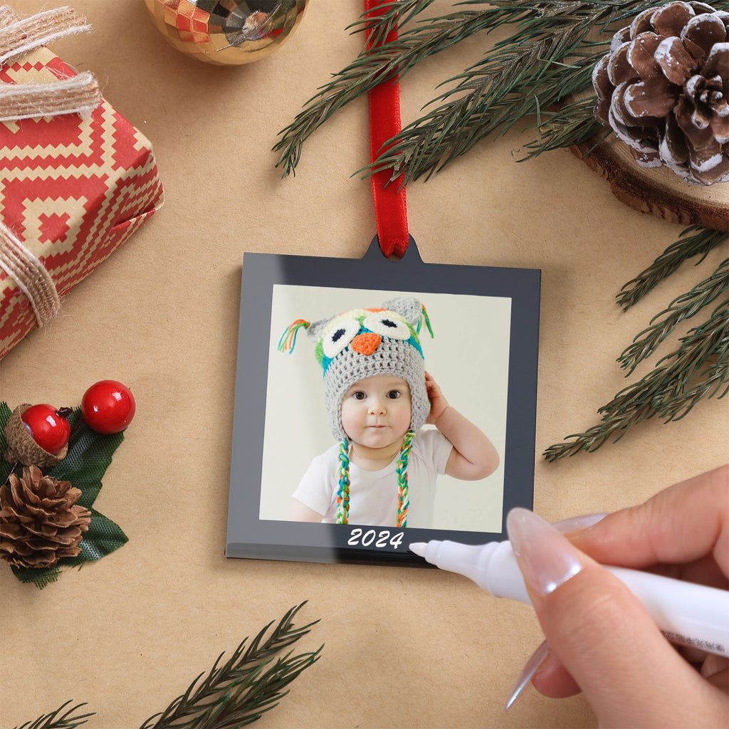 8 Pcs 2.5 x 2.5 inch Christmas Acrylic Black Photo Frame Ornaments for Display Picture